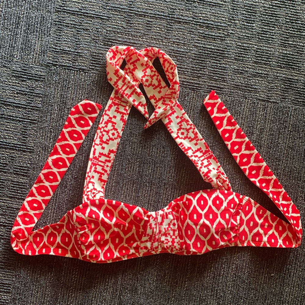 Antonio Melani Red Geo Design Swim Top Small
